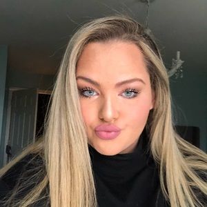 Meet your Posher, Laura grace